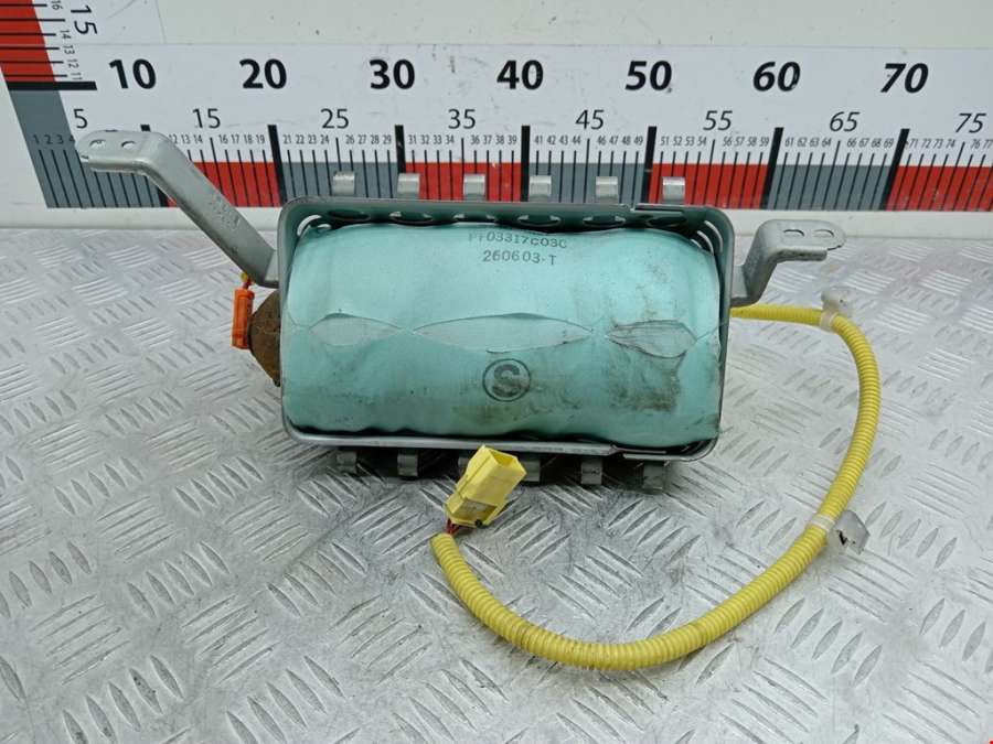 7BBN3521 Подушка безопасности пассажирская (в торпедо) Toyota Land Cruiser Prado 3 (J120) (2002-2009) Внедорожни 2003г. | Фото № 1 7BBN3521 Подушка безопасности пассажирская (в торпедо) Toyota Land Cruiser Prado 3 (J120) (2002-2009) Внедорожни 2003г. - Фото 1