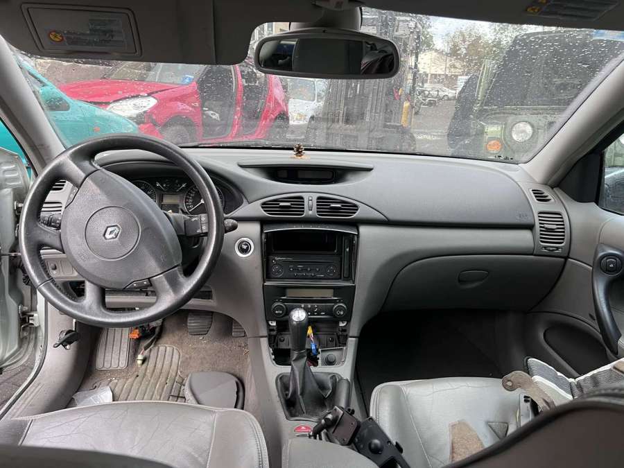 8200049263 Парктроник (датчик парковки) Renault Laguna 2 (2000-2007) Хетчбэк 5дв. 2001г. | Фото № 10 8200049263 Парктроник (датчик парковки) Renault Laguna 2 (2000-2007) Хетчбэк 5дв. 2001г. - Фото 10