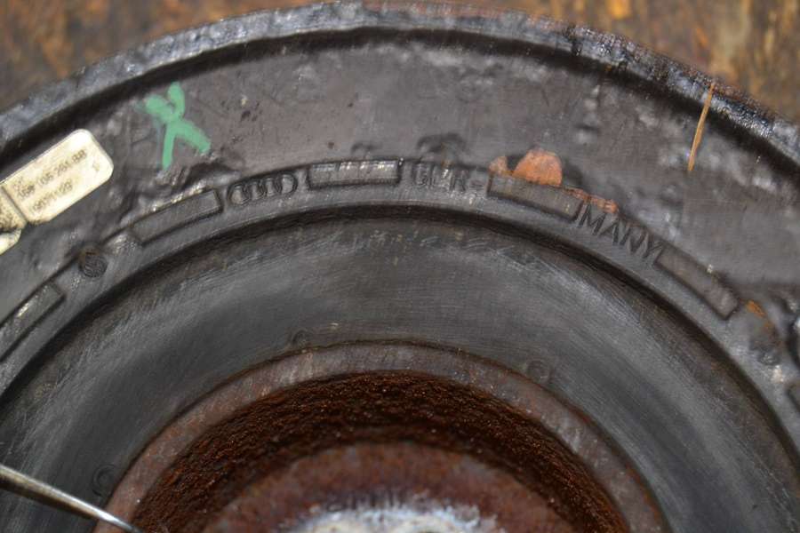 059105251BB Шкив коленвала  Audi A8 0000г. | Фото № 4  059105251BB Шкив коленвала  Audi A8 0000г. - Фото 4