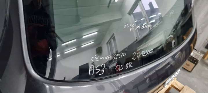 8R0827023C Крышка багажника (дверь 3-5)  Audi Q5 8R (2008-2012) 2008г. | Фото № 6  8R0827023C Крышка багажника (дверь 3-5)  Audi Q5 8R (2008-2012) 2008г. - Фото 6