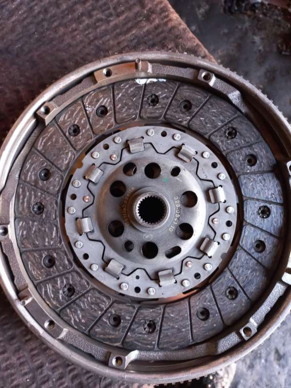 CBD Маховик Volkswagen Passat B6 2010г. | Фото № 2 CBD Маховик Volkswagen Passat B6 2010г. - Фото 2