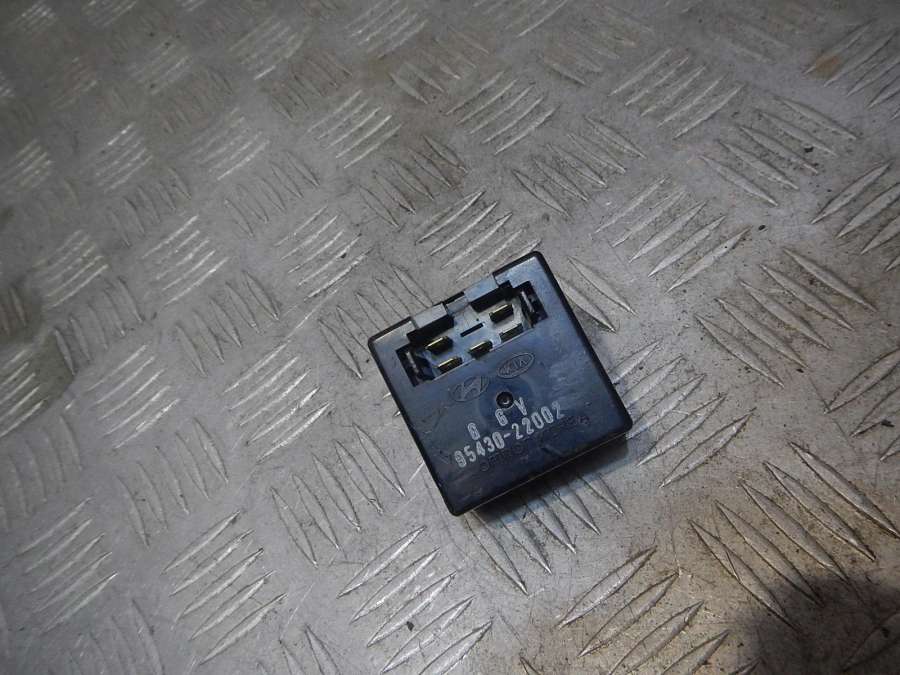 9543022002 Реле  Hyundai Accent 0000г. | Фото № 1  9543022002 Реле  Hyundai Accent 0000г. - Фото 1