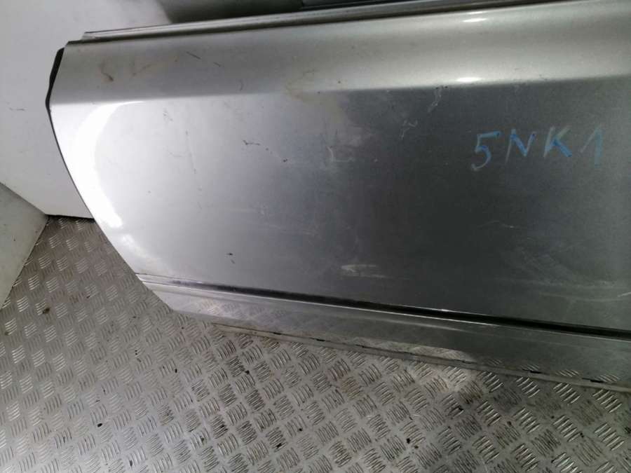 Дверь передняя левая Audi A8 D3 (S8) 2005г. | Фото № 8 Дверь передняя левая Audi A8 D3 (S8) 2005г. - Фото 8