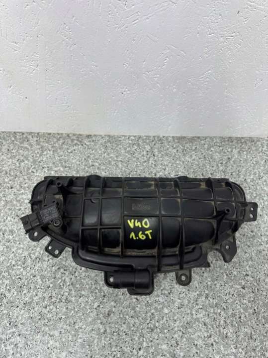 BM5G-9424-DC2012-2018 Коллектор впускной Volvo V40 2 поколение (2012-2024) 2012г. | Фото № 1 BM5G-9424-DC2012-2018 Коллектор впускной Volvo V40 2 поколение (2012-2024) 2012г. - Фото 1