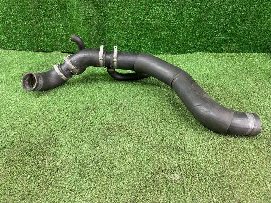 245321 Патрубок (трубопровод, шланг)  Maserati Quattroporte 5 M156 2007г. | Фото № 5  245321 Патрубок (трубопровод, шланг)  Maserati Quattroporte 5 M156 2007г. - Фото 5