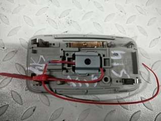 Плафон салонный Toyota Camry (XV30) (2001-2006) Седан 2002г. | Фото № 2 Плафон салонный Toyota Camry (XV30) (2001-2006) Седан 2002г. - Фото 2