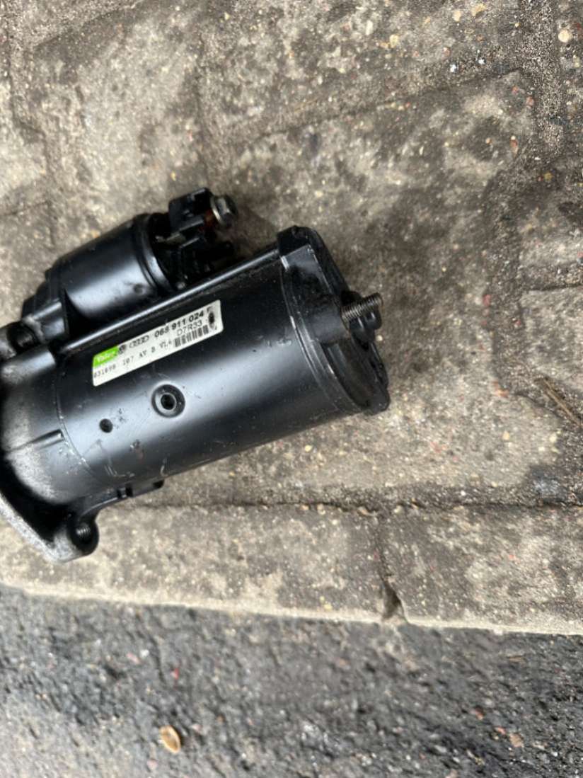 Стартер Volkswagen Passat B5 2000г. | Фото № 2 Стартер Volkswagen Passat B5 2000г. - Фото 2