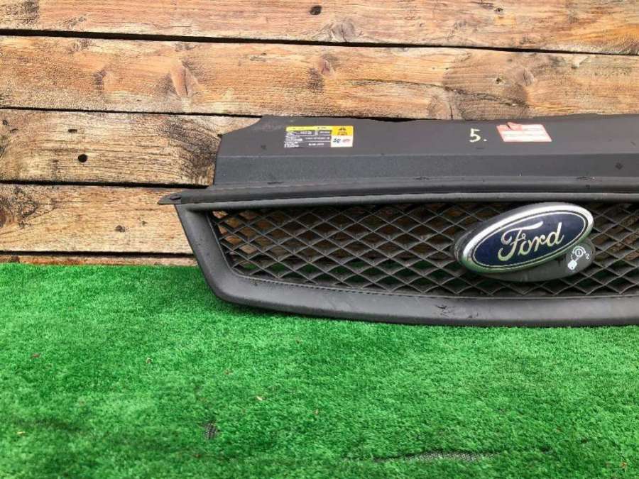 4M51BC436A Решетка радиатора Ford Focus 2 2005г. | Фото № 2 4M51BC436A Решетка радиатора Ford Focus 2 2005г. - Фото 2