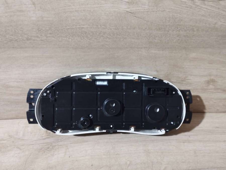 Щиток приборов (приборная панель) Renault Logan 2 2019г. | Фото № 2 Щиток приборов (приборная панель) Renault Logan 2 2019г. - Фото 2