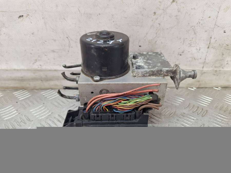 00402280D10064310312A0365454032 Блок ABS  Mercedes-Benz C W203/S203/CL203 2006г. | Фото № 1  00402280D10064310312A0365454032 Блок ABS  Mercedes-Benz C W203/S203/CL203 2006г. - Фото 1