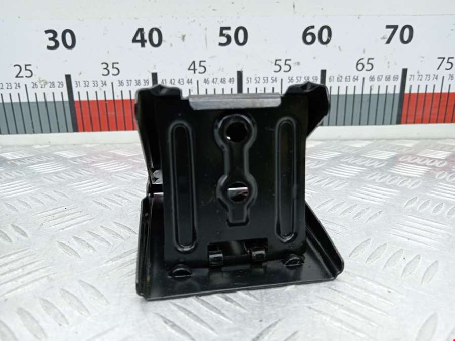 Упор противооткатный Peugeot 206 (1998-2006) Кабриолет 2002г. | Фото № 2 Упор противооткатный Peugeot 206 (1998-2006) Кабриолет 2002г. - Фото 2