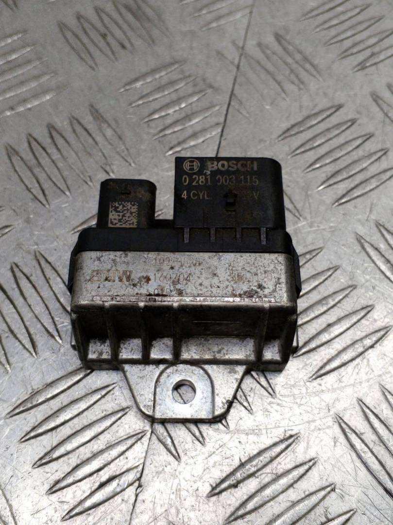 1.2218514120851E+17 Реле накала свечей BMW 5 седан 2016г. | Фото № 1 1.2218514120851E+17 Реле накала свечей BMW 5 седан 2016г. - Фото 1