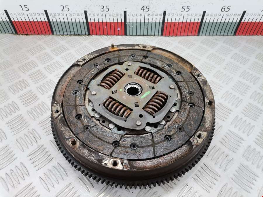 9639780480 Маховик (демпфер сцепления) Citroen Xsara Picasso (1999-2012) Минивэн 2006г. | Фото № 5 9639780480 Маховик (демпфер сцепления) Citroen Xsara Picasso (1999-2012) Минивэн 2006г. - Фото 5