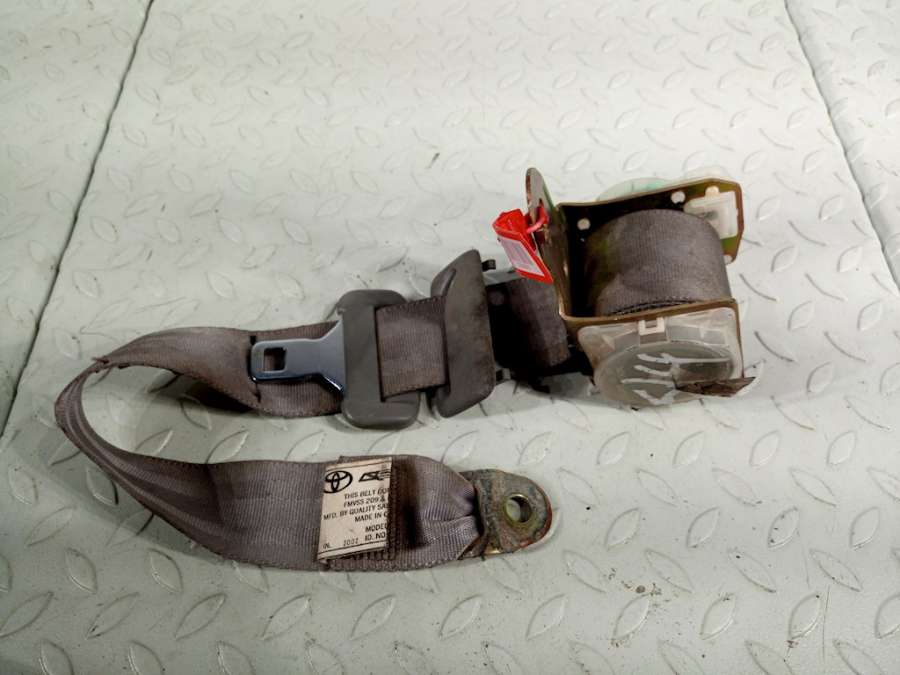 Ремень безопасности задний правый Toyota Camry (XV30) (2001-2006) Седан 2002г. | Фото № 2 Ремень безопасности задний правый Toyota Camry (XV30) (2001-2006) Седан 2002г. - Фото 2