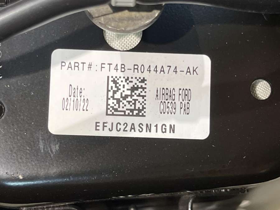 FT4B-R044A74-AK Панель передняя салона (торпедо) Ford Edge 2022г. | Фото № 12 FT4B-R044A74-AK Панель передняя салона (торпедо) Ford Edge 2022г. - Фото 12