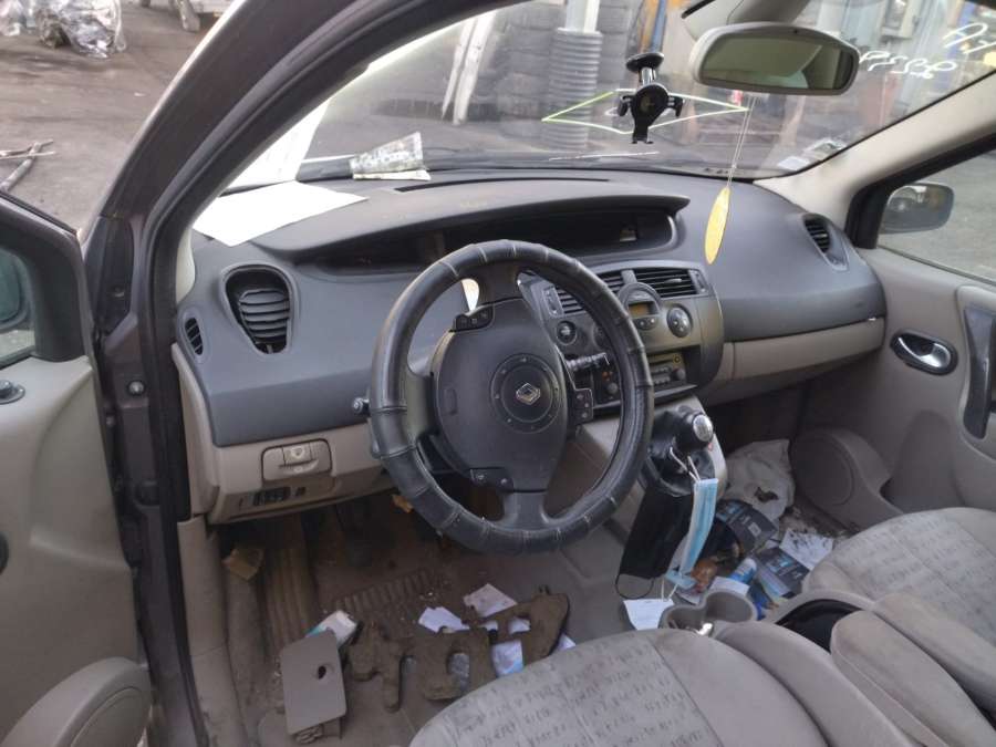 61880052 Переключатель дворников (стеклоочистителя) Renault Scenic 2 (2003-2009) Минивэн 2004г. | Фото № 9 61880052 Переключатель дворников (стеклоочистителя) Renault Scenic 2 (2003-2009) Минивэн 2004г. - Фото 9