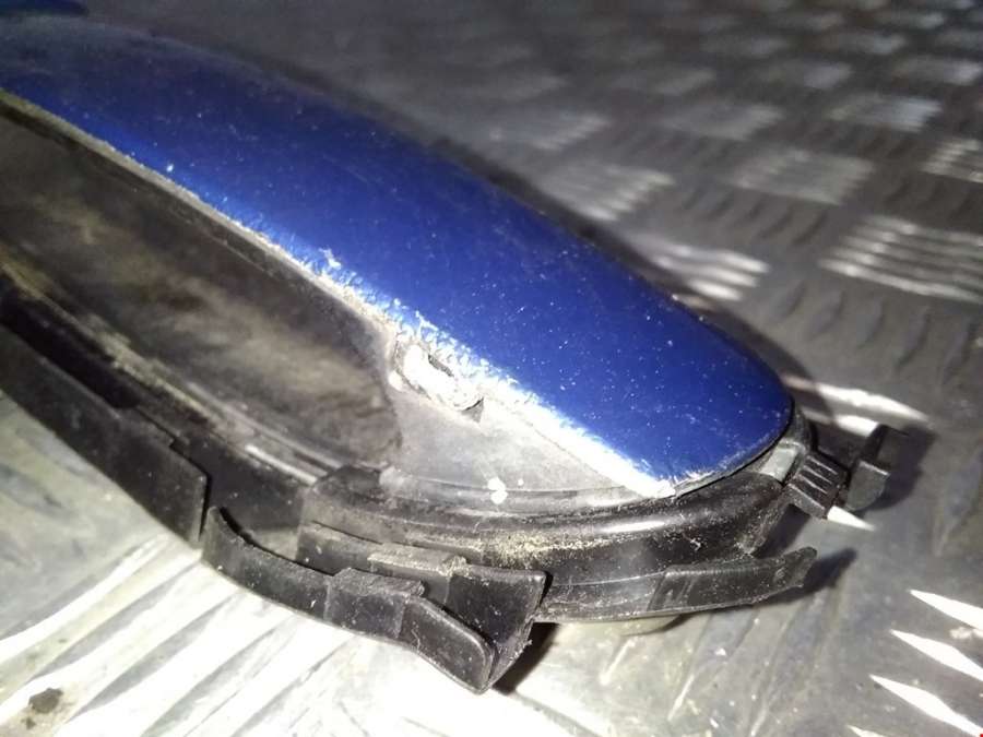 Ручка двери наружная передняя правая Audi A4 B6 (2000-2006) Универсал 2003г. | Фото № 3 Ручка двери наружная передняя правая Audi A4 B6 (2000-2006) Универсал 2003г. - Фото 3