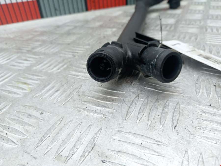 A2712001152 Трубка системы охлаждения Mercedes C-Class (W203) (2000-2008) Хетчбэк 3дв. 2004г. | Фото № 3 A2712001152 Трубка системы охлаждения Mercedes C-Class (W203) (2000-2008) Хетчбэк 3дв. 2004г. - Фото 3