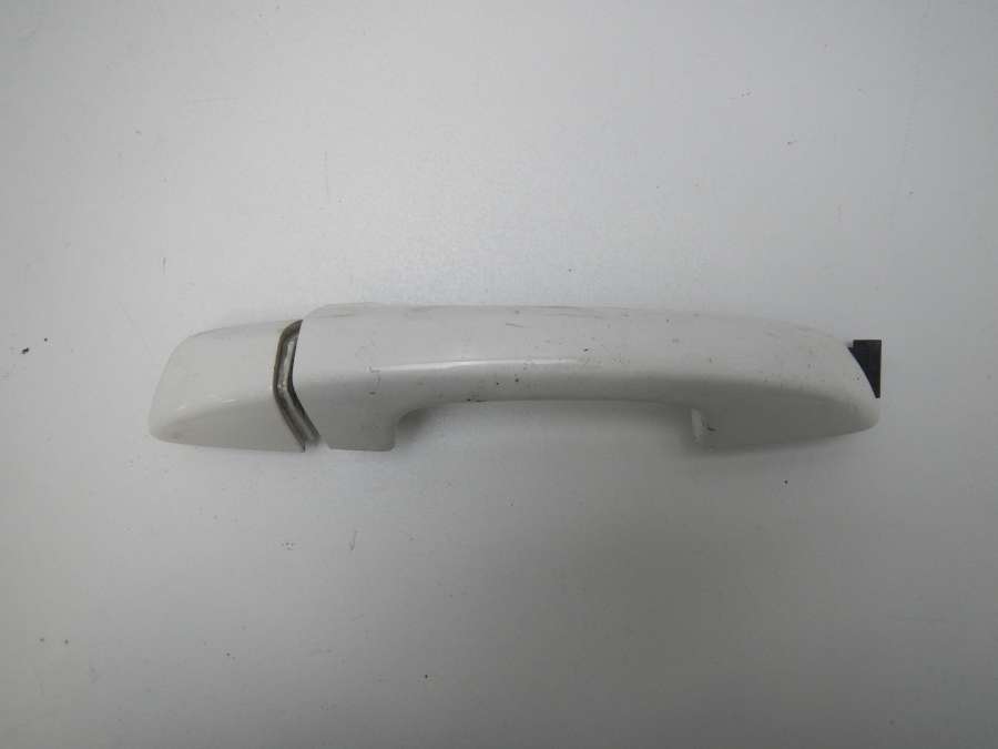 1K8837205C Ручка двери передней левой (наружняя)  Volkswagen Golf 0000г. | Фото № 1  1K8837205C Ручка двери передней левой (наружняя)  Volkswagen Golf 0000г. - Фото 1