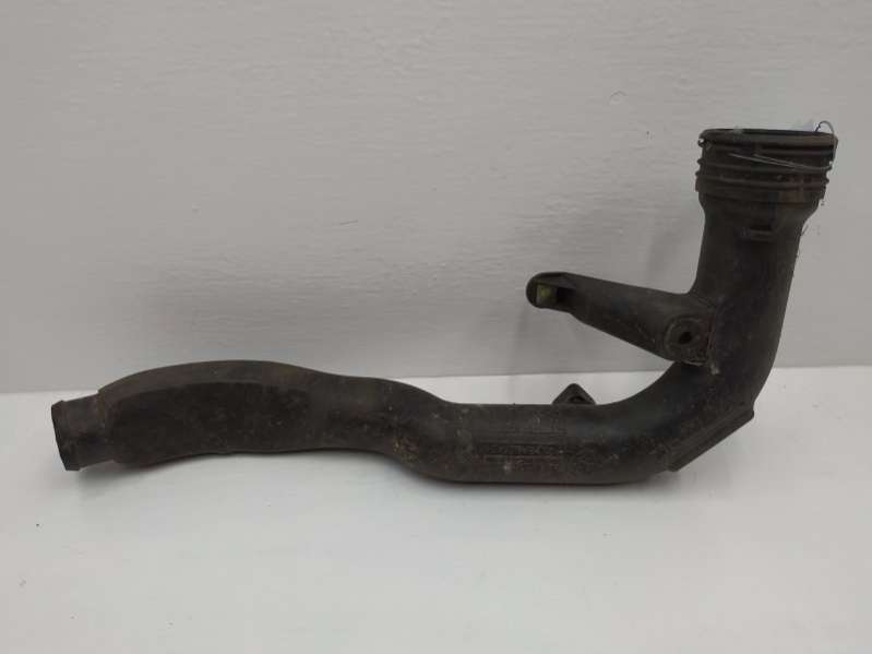 8E0145762B Патрубок интеркулера Audi A4(B6) 2003г. | Фото № 2 8E0145762B Патрубок интеркулера Audi A4(B6) 2003г. - Фото 2