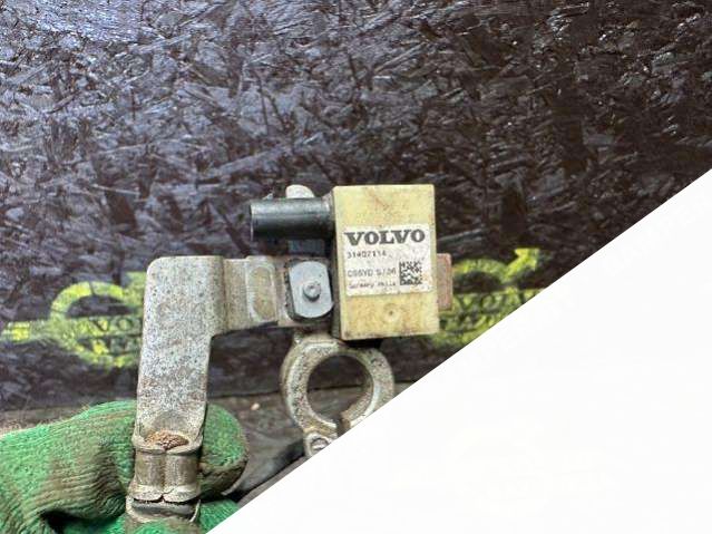 31407114 Клемма аккумулятора минус Volvo XC60 T5 2015г. | Фото № 6 31407114 Клемма аккумулятора минус Volvo XC60 T5 2015г. - Фото 6