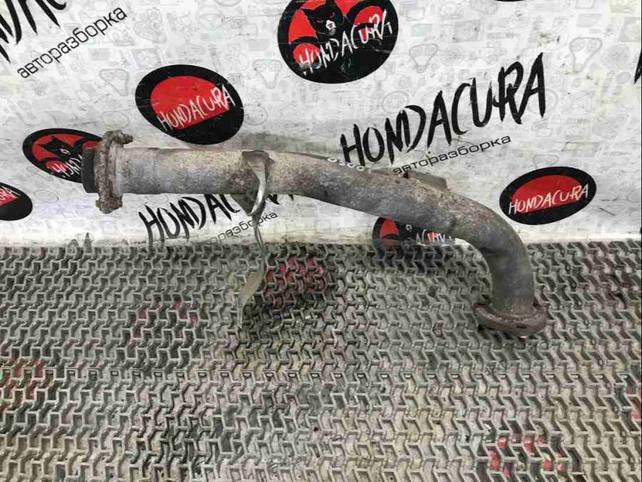 Труба приемная глушителя  Honda Civic универсал 2000г. | Фото № 1   Труба приемная глушителя  Honda Civic универсал 2000г. - Фото 1