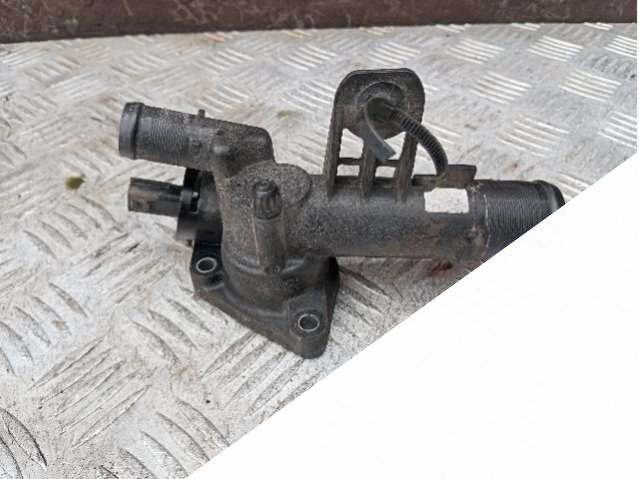 Корпус термостата Renault Duster 2018г. | Фото № 2 Корпус термостата Renault Duster 2018г. - Фото 2