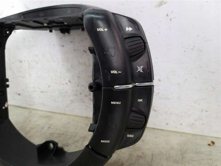 2004-2008R96584228XT Руль Citroen C4 1 поколение (2004-2008) 2004г. | Фото № 3 2004-2008R96584228XT Руль Citroen C4 1 поколение (2004-2008) 2004г. - Фото 3