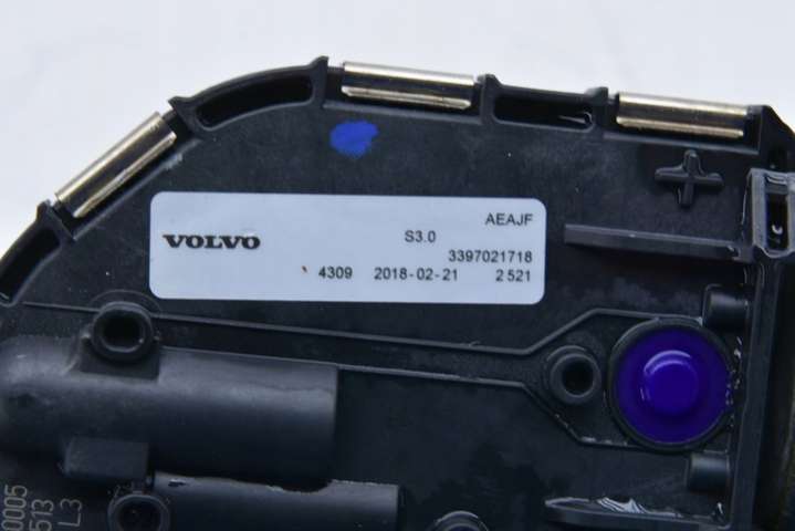 33970217181137328870 Моторчик стеклоочистителя фар  Volvo V90 2 поколение (2016-2024) 2016г. | Фото № 3  33970217181137328870 Моторчик стеклоочистителя фар  Volvo V90 2 поколение (2016-2024) 2016г. - Фото 3