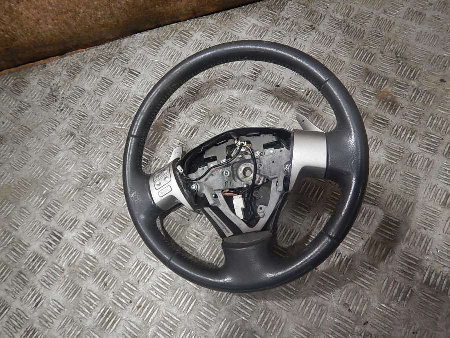 4510002570B0 Рулевое колесо для AIR BAG  Toyota Auris 0000г. | Фото № 1  4510002570B0 Рулевое колесо для AIR BAG  Toyota Auris 0000г. - Фото 1