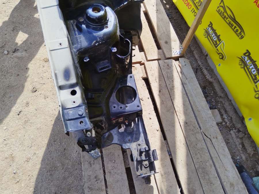 Стойка кузовная передняя правая Volkswagen Polo Хэтчбэк 3 дв. 2002г. | Фото № 4 Стойка кузовная передняя правая Volkswagen Polo Хэтчбэк 3 дв. 2002г. - Фото 4