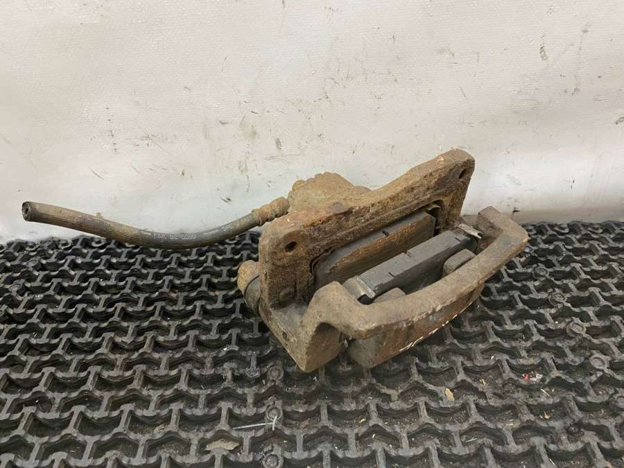 Суппорт задний левый Kia Sorento внедорожник 2005г. | Фото № 2 Суппорт задний левый Kia Sorento внедорожник 2005г. - Фото 2