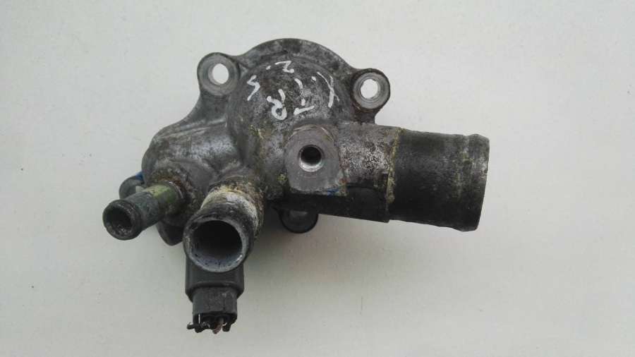 Корпус термостата  Nissan X-Trail T30 2004г. | Фото № 1   Корпус термостата  Nissan X-Trail T30 2004г. - Фото 1