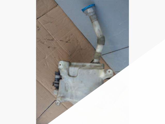 Бачок омывателя  Honda Accord седан 2004г. | Фото № 2   Бачок омывателя  Honda Accord седан 2004г. - Фото 2