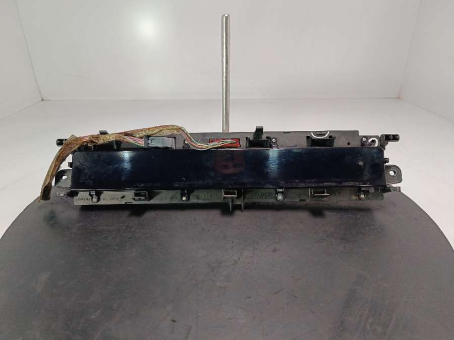 8200461294H Щиток приборов (приборная панель) Renault Scenic 2005г. | Фото № 1 8200461294H Щиток приборов (приборная панель) Renault Scenic 2005г. - Фото 1