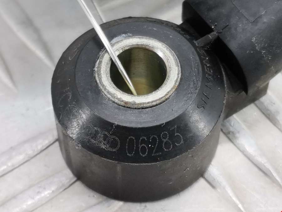 030905377C Датчик детонации Volkswagen Polo 4 (2001-2009) Хетчбэк 3дв. 2006г. | Фото № 3 030905377C Датчик детонации Volkswagen Polo 4 (2001-2009) Хетчбэк 3дв. 2006г. - Фото 3