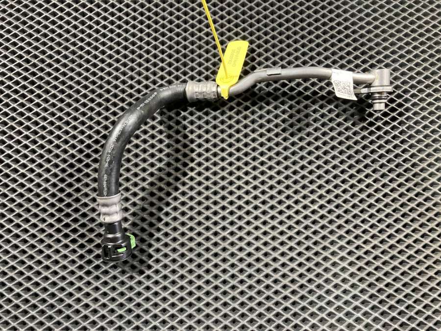 4H0317818S Масляная трубка Audi A8 D4/4H 2016г. | Фото № 4 4H0317818S Масляная трубка Audi A8 D4/4H 2016г. - Фото 4