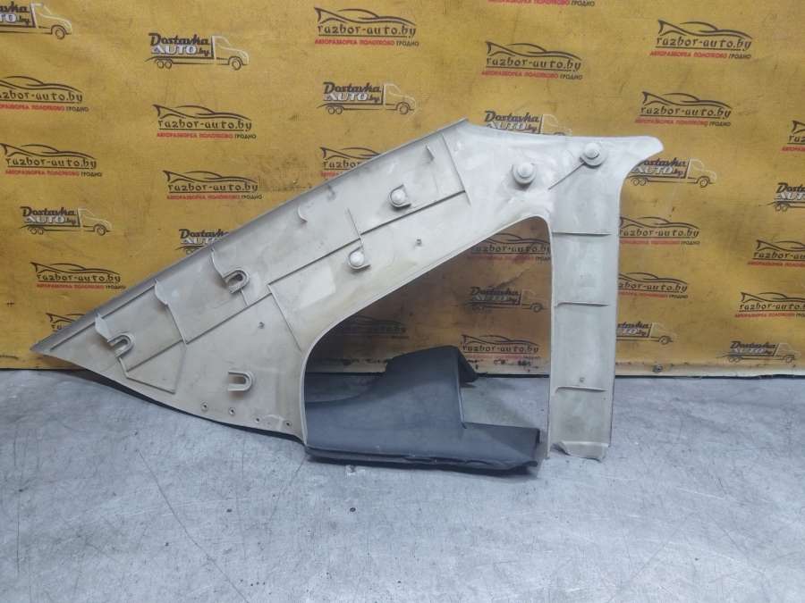 Обшивка стойки задней правой Volkswagen Passat Седан 2004г. | Фото № 4 Обшивка стойки задней правой Volkswagen Passat Седан 2004г. - Фото 4