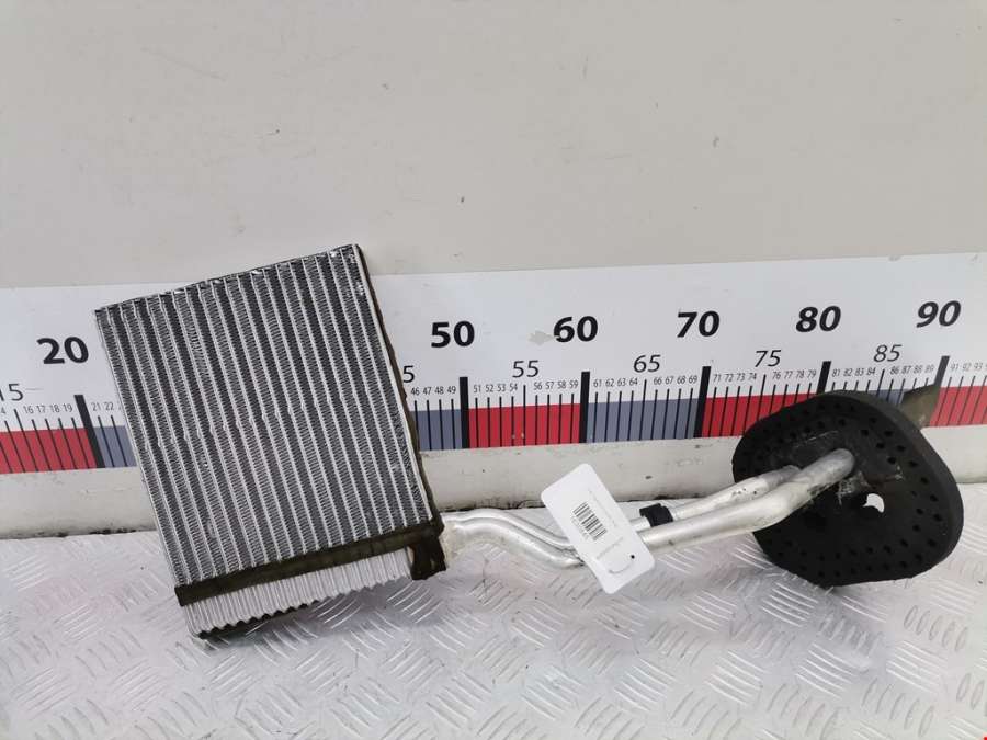 3M5H-18476-AE Радиатор отопителя (печки) Ford C-MAX 1 (2003-2010) Минивэн 2004г. | Фото № 1 3M5H-18476-AE Радиатор отопителя (печки) Ford C-MAX 1 (2003-2010) Минивэн 2004г. - Фото 1