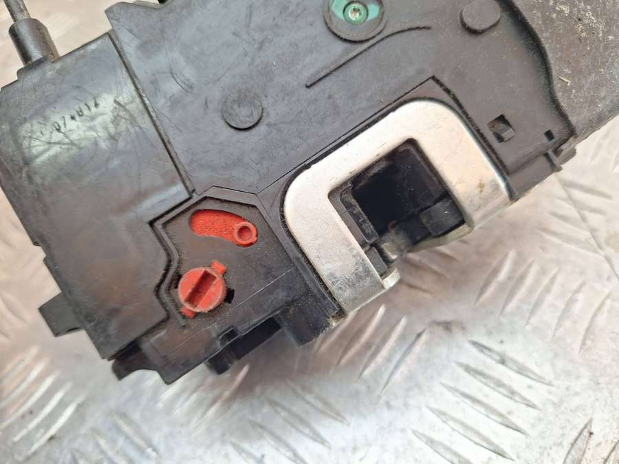 914203U000 Замок двери задней правой Hyundai ix35 0000г. | Фото № 6 914203U000 Замок двери задней правой Hyundai ix35 0000г. - Фото 6