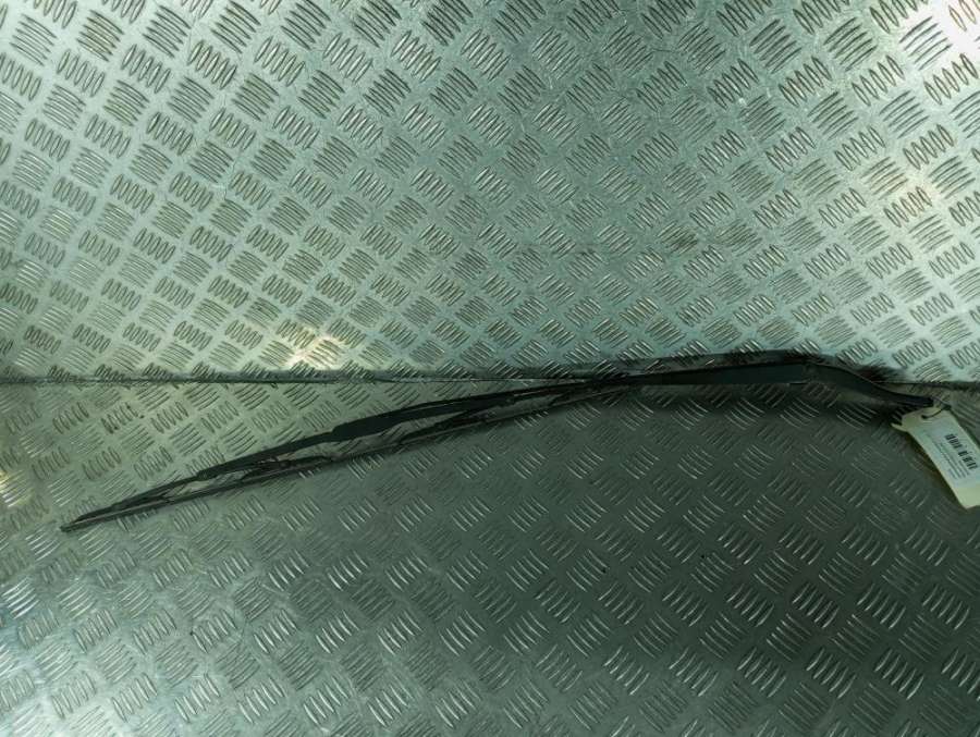 80020266 Щеткодержатель (поводок стеклоочистителя, дворник) Renault Master 2013г. | Фото № 1 80020266 Щеткодержатель (поводок стеклоочистителя, дворник) Renault Master 2013г. - Фото 1