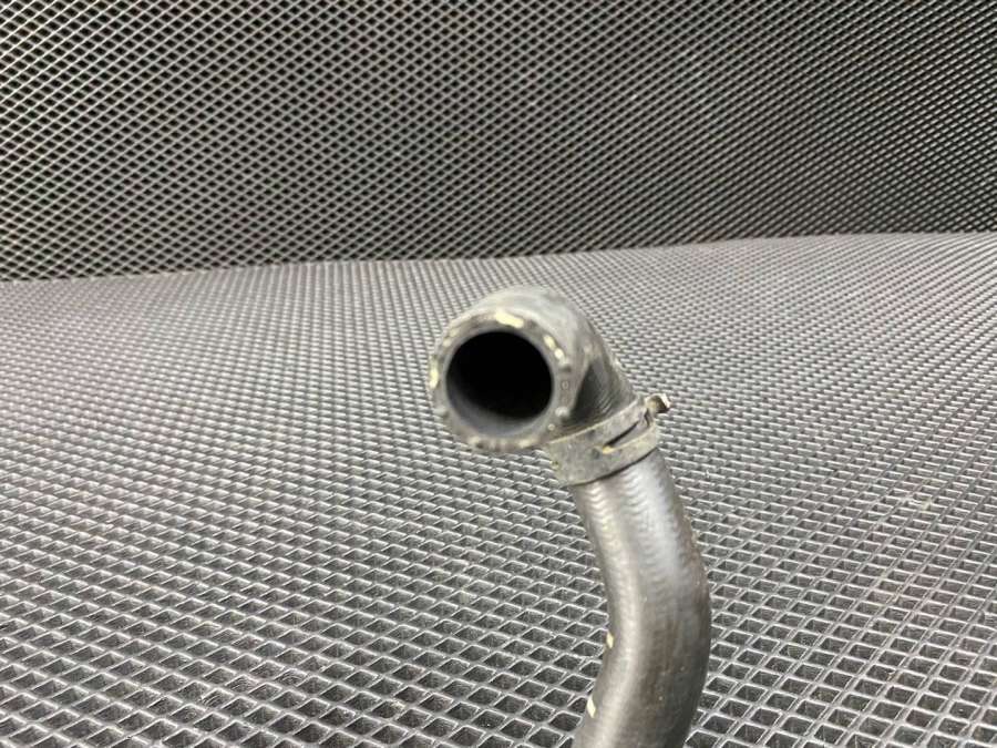 C2Z45449X238B504AD Шланг системы охлаждения Jaguar XF X250 CC9 2011г. | Фото № 4 C2Z45449X238B504AD Шланг системы охлаждения Jaguar XF X250 CC9 2011г. - Фото 4