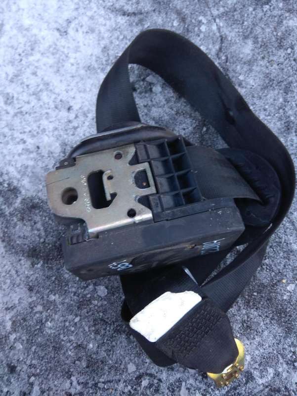 3B1857706E Ремень безопасности передний правый Volkswagen Passat 2002г. | Фото № 4 3B1857706E Ремень безопасности передний правый Volkswagen Passat 2002г. - Фото 4