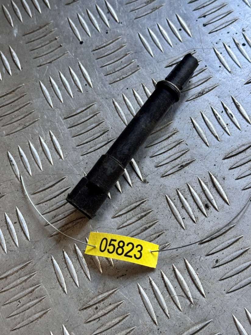 Патрон лампы фары BMW 5 E34 1994г. | Фото № 2 Патрон лампы фары BMW 5 E34 1994г. - Фото 2