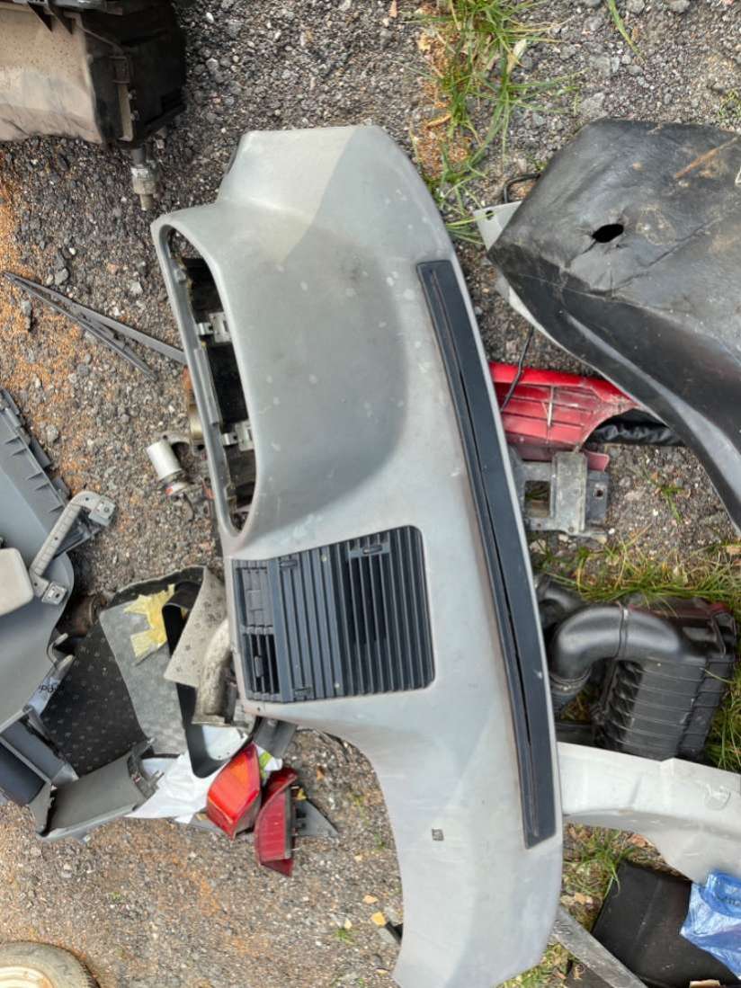 Панель передняя салона (торпедо)  Alfa Romeo 145 1999г. | Фото № 2   Панель передняя салона (торпедо)  Alfa Romeo 145 1999г. - Фото 2