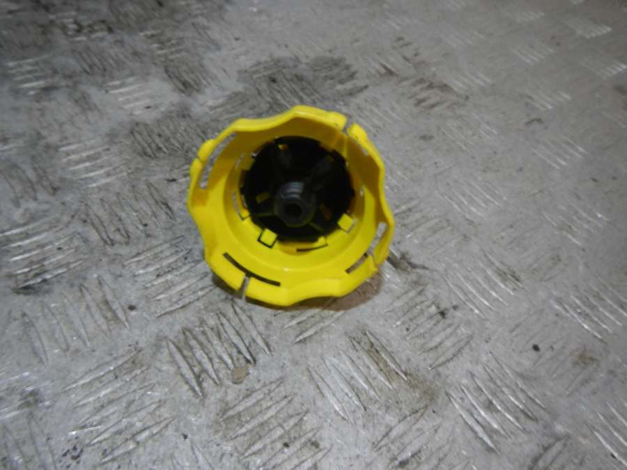 7603R2 Болт крепления запасного колеса  Peugeot 3008 0000г. | Фото № 2  7603R2 Болт крепления запасного колеса  Peugeot 3008 0000г. - Фото 2