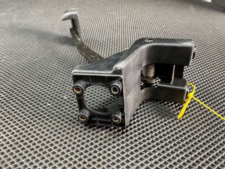 C2Z32158X232450AC Педаль тормоза  Jaguar XF X250 2011г. | Фото № 5  C2Z32158X232450AC Педаль тормоза  Jaguar XF X250 2011г. - Фото 5