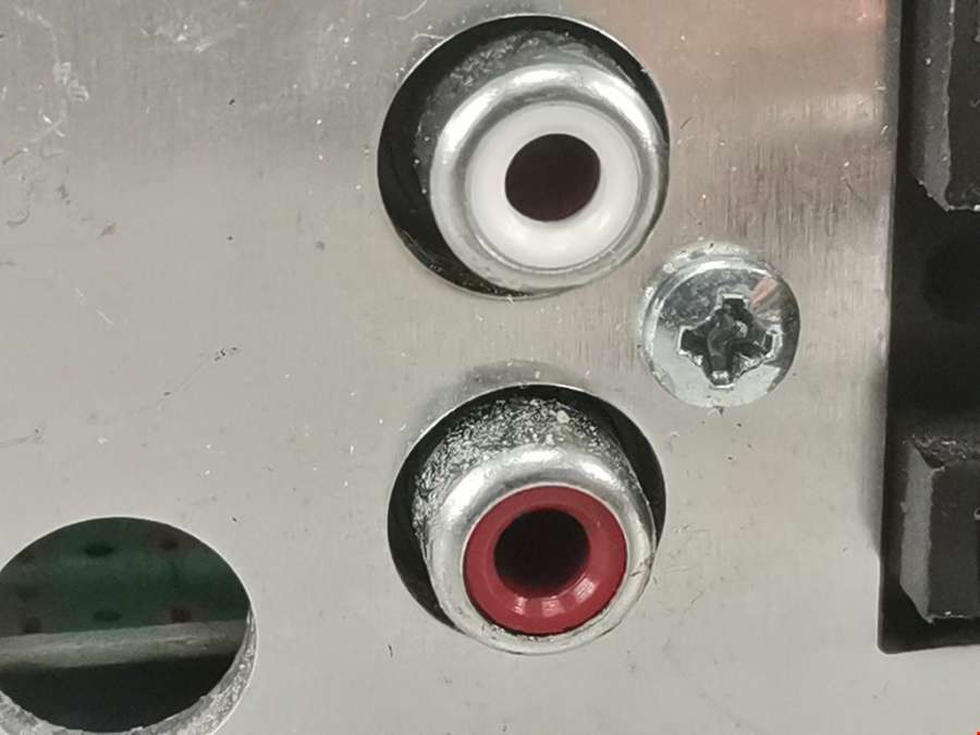 Магнитола Renault Scenic 1 (1996-2003) Минивэн 2002г. | Фото № 4 Магнитола Renault Scenic 1 (1996-2003) Минивэн 2002г. - Фото 4