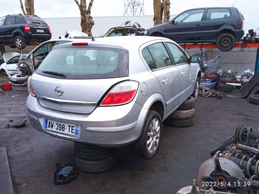 7644221310 Магнитола  Opel Astra H (2004-2014) Хетчбэк 5дв. 2005г. | Фото № 11  7644221310 Магнитола  Opel Astra H (2004-2014) Хетчбэк 5дв. 2005г. - Фото 11