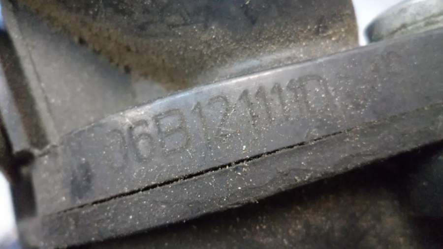 06B121111K Корпус термостата Audi A4 B6 2003г. | Фото № 2 06B121111K Корпус термостата Audi A4 B6 2003г. - Фото 2